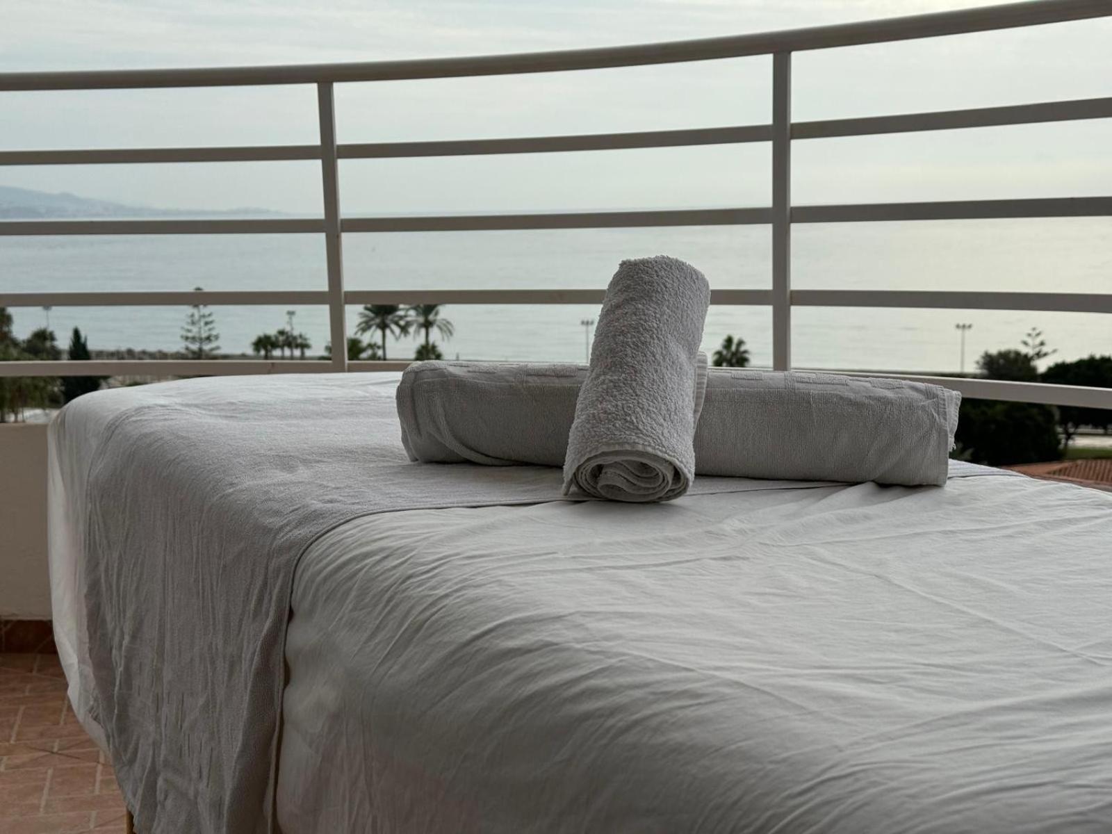 A&N Atico Vista Al Mar Apartment Torre Del Mar Exterior photo